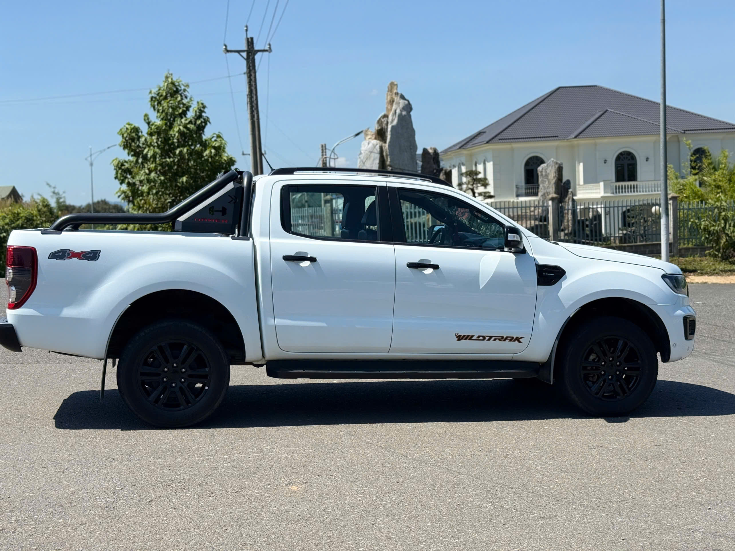 Bán FORD RANGER sx 2021 số tự động hai cầu bản cao cấp