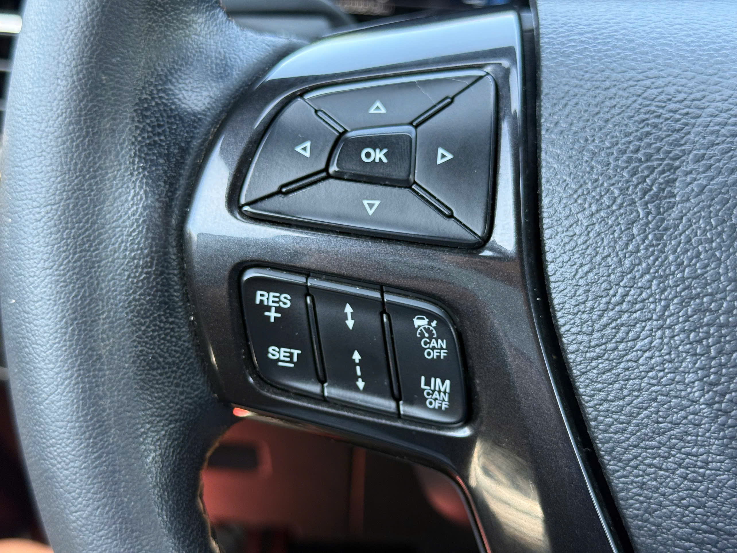 Bán FORD RANGER sx 2021 số tự động hai cầu bản cao cấp