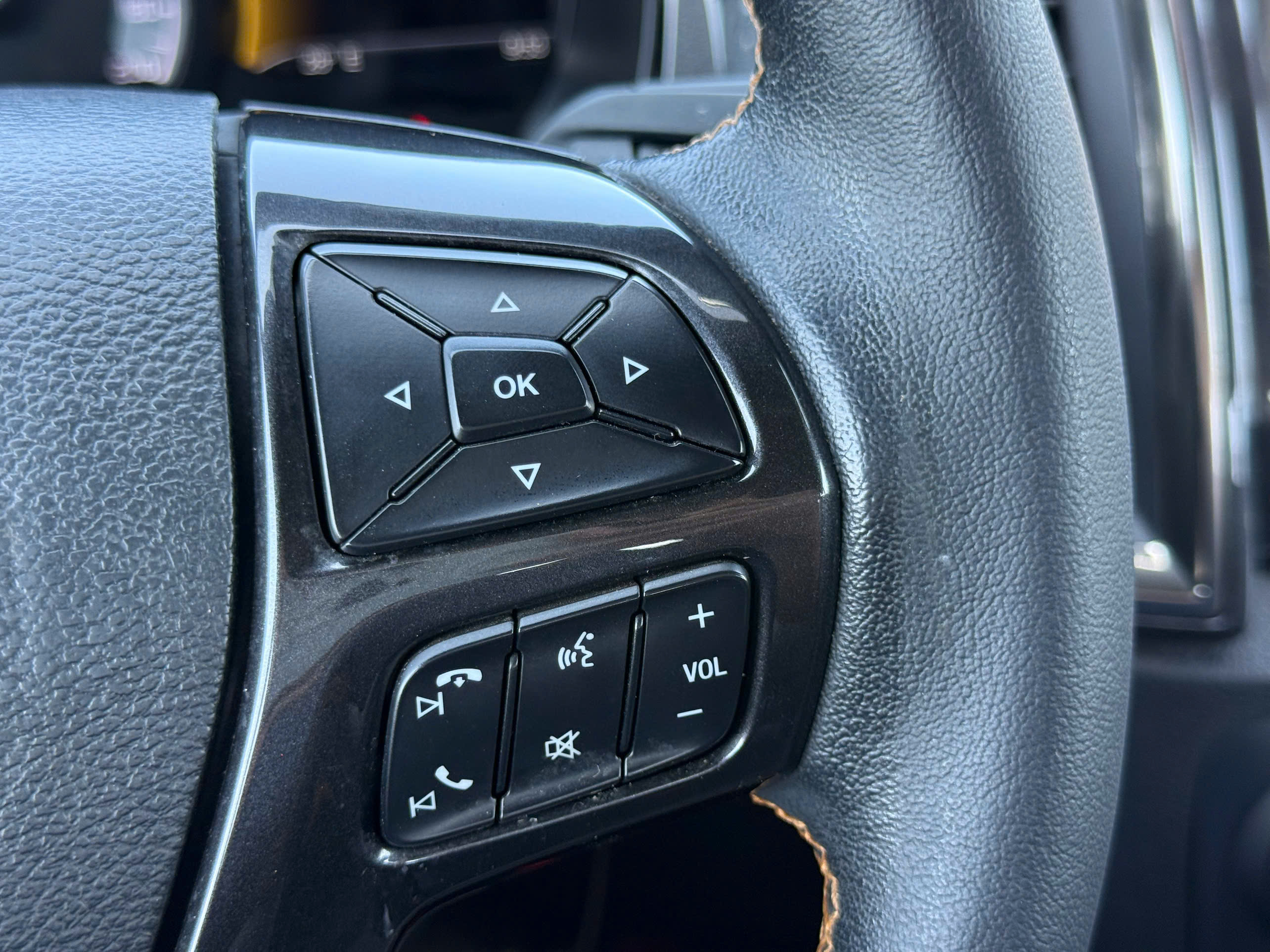 Bán FORD RANGER sx 2021 số tự động hai cầu bản cao cấp