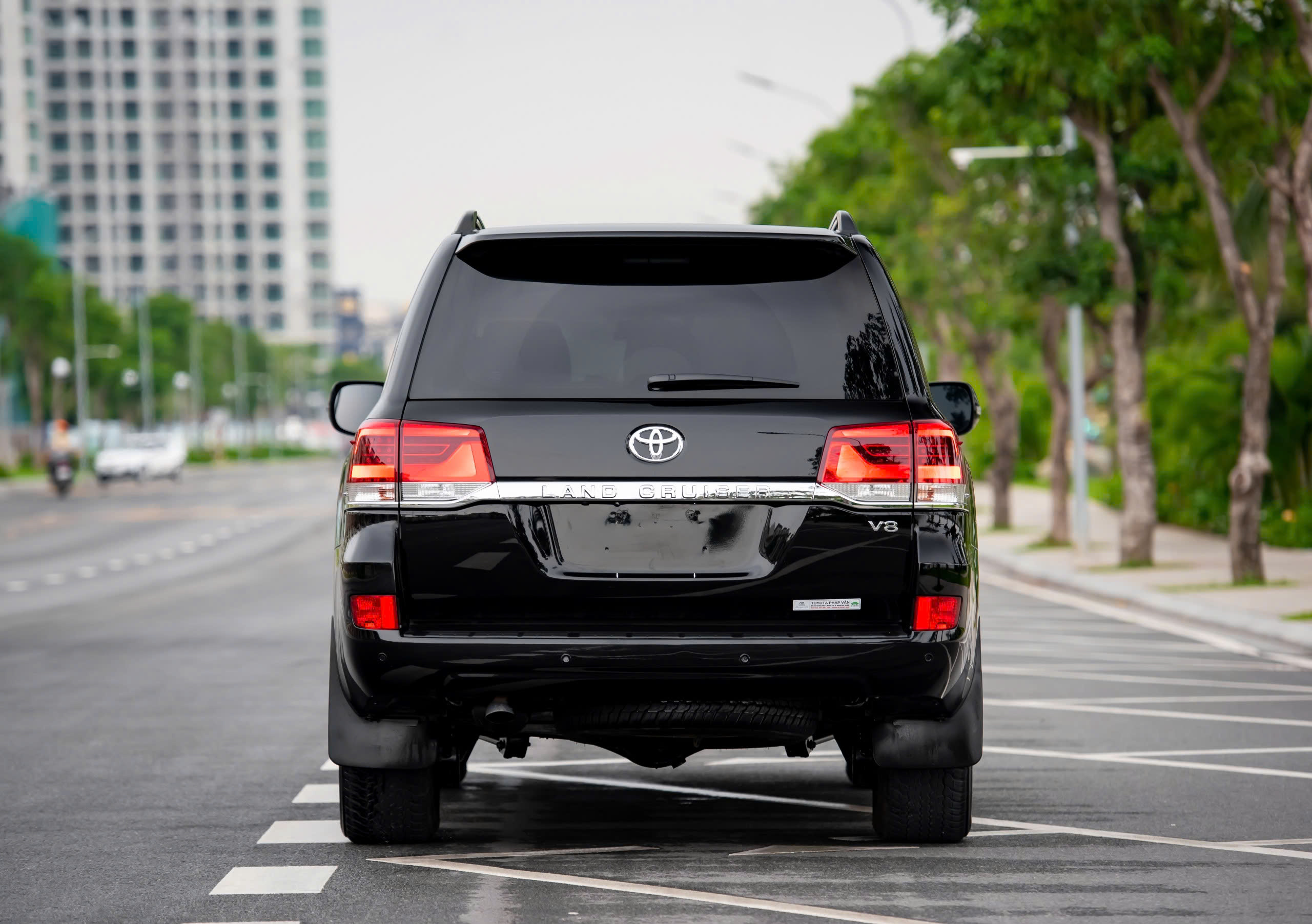 Toyota Landcruiser LC200