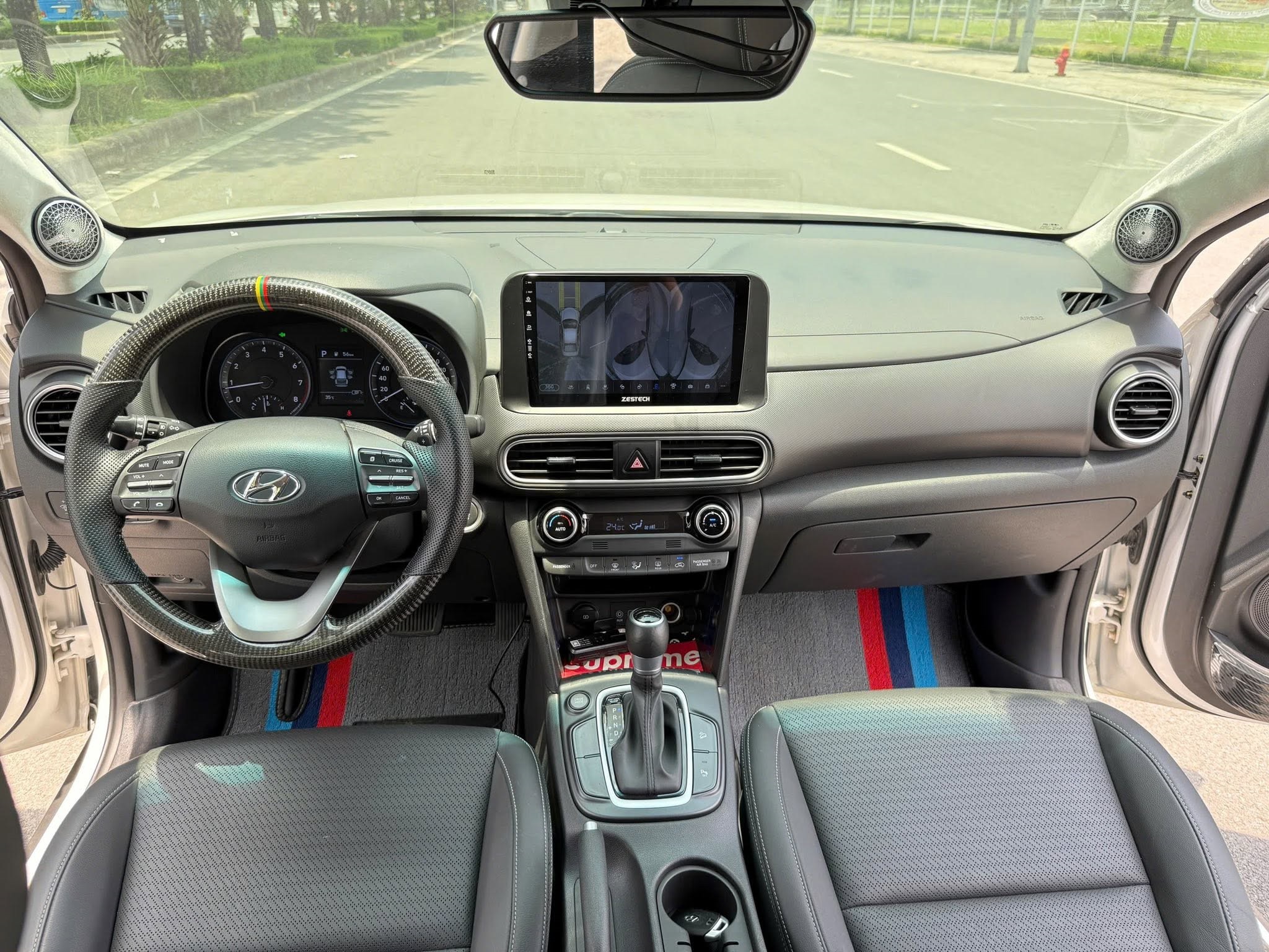 Bán ô tô Hyundai Kona Đặc Biệt 2.0 AT năm sản xuất 2021, màu trắng, 475 triệu