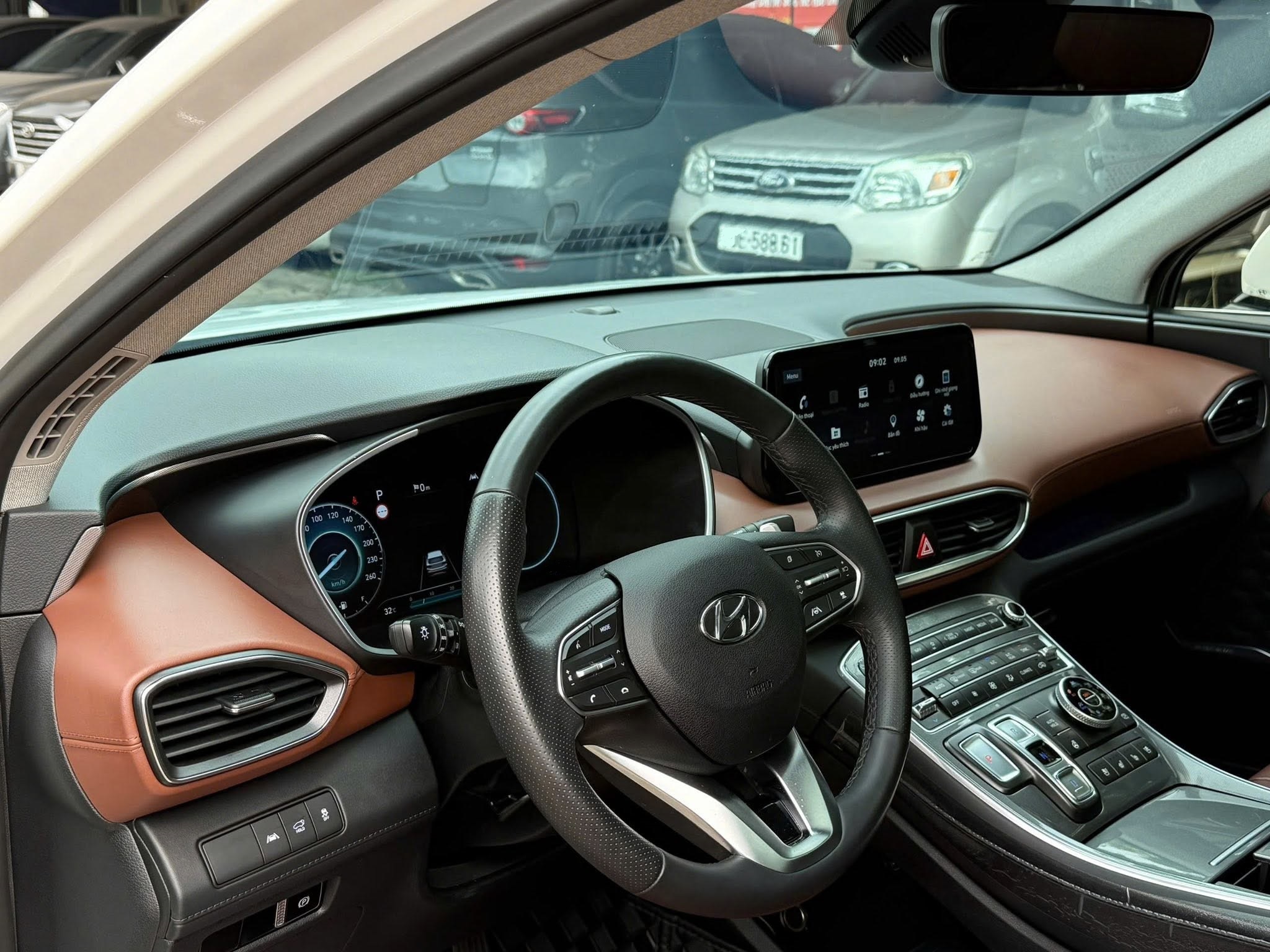 Bán ô tô Hyundai Santa Fe Cao Cấp 2.2L HTRAC sản xuất năm 2023, màu trắng