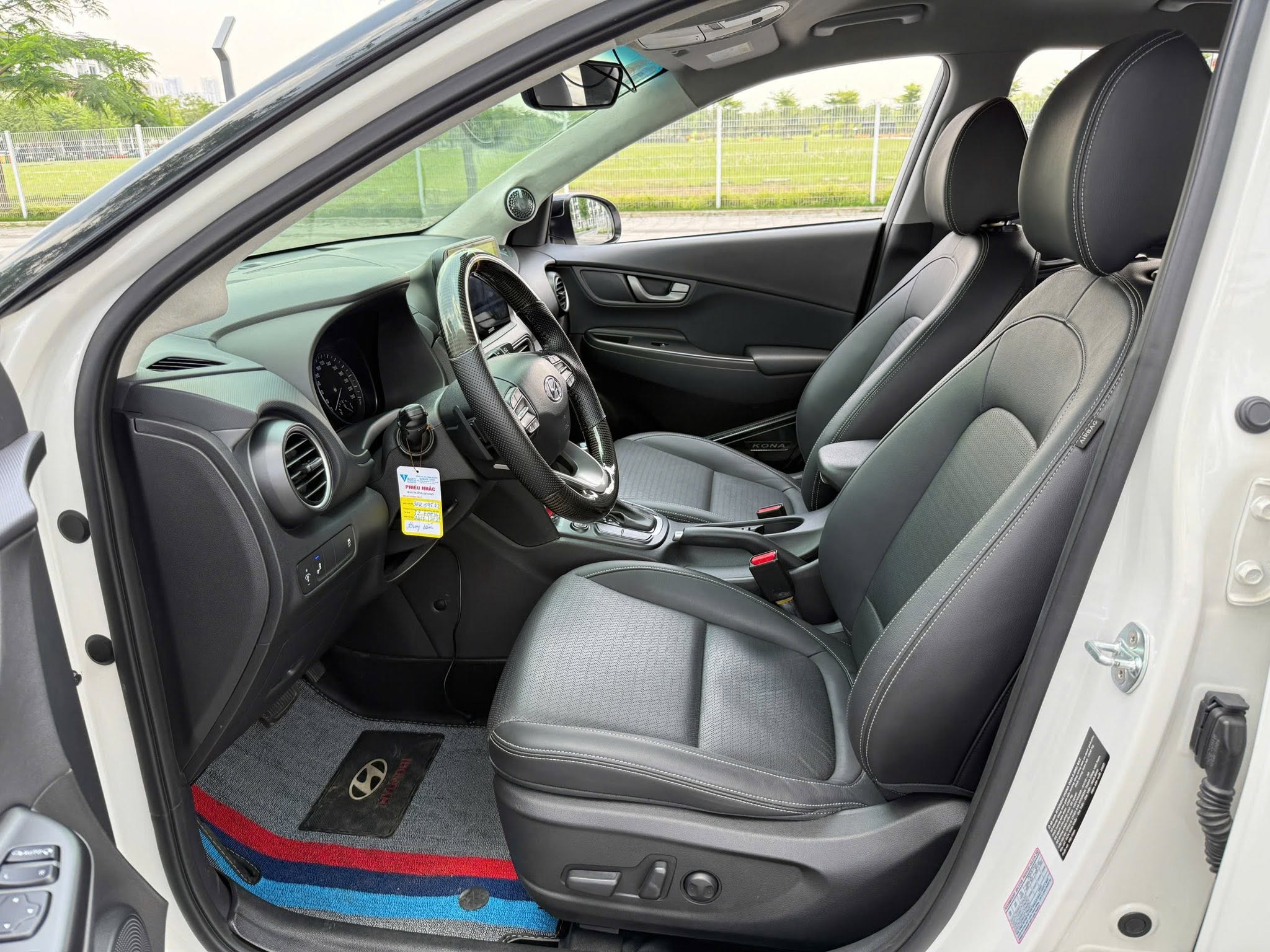 Bán ô tô Hyundai Kona Đặc Biệt 2.0 AT năm sản xuất 2021, màu trắng, 475 triệu