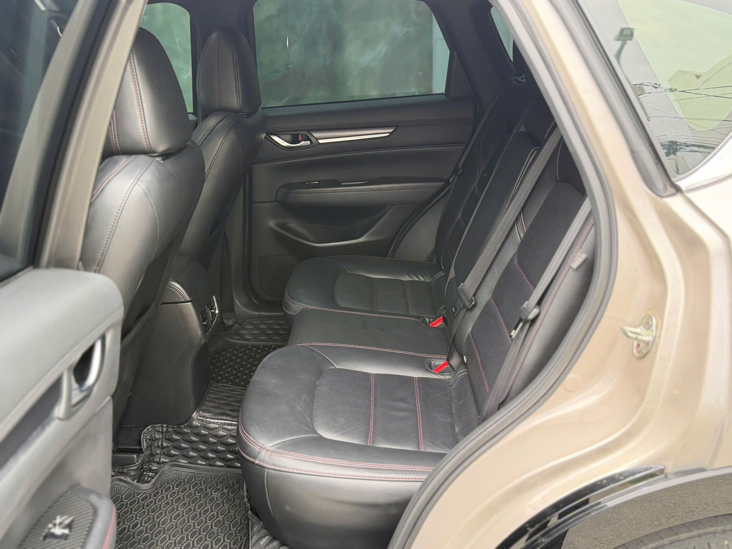 Cần bán xe Mazda Mazda CX 5 Premium Sport 2.0 AT sản xuất năm 2025, màu bạc, 750 triệu