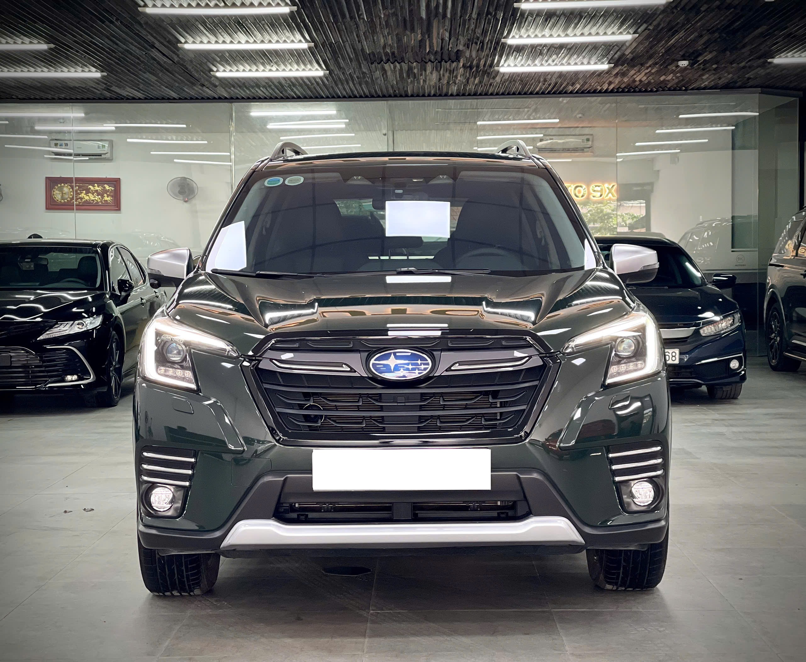 Cần bán xe Subaru Forester 2.0i-S EyeSight năm sản xuất 2024, màu xanh lam, xe nhập, giá chỉ 855 triệu