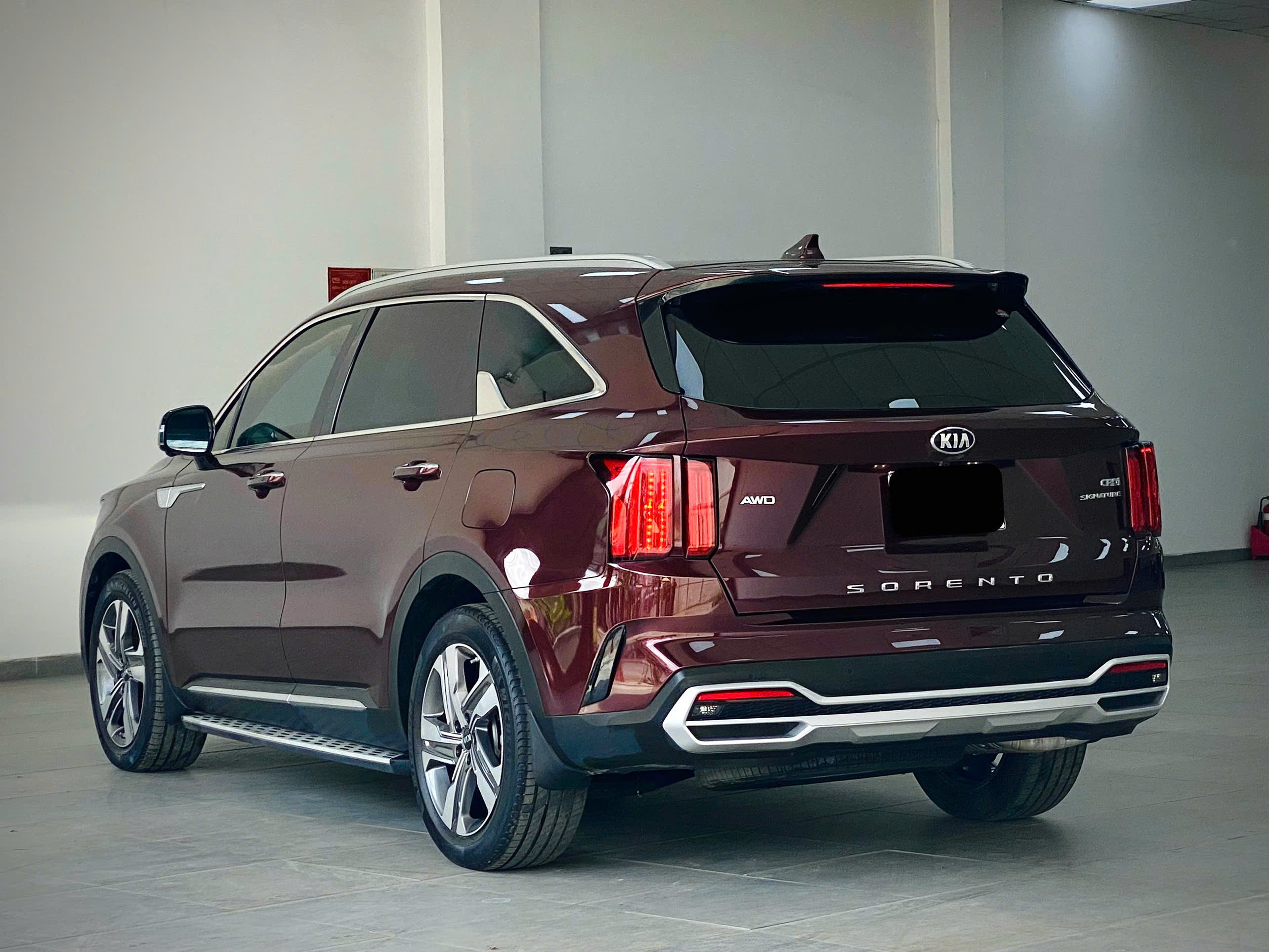 Bán xe Kia Sorento Signature 2.2 AT AWD năm sản xuất 2023, màu đỏ