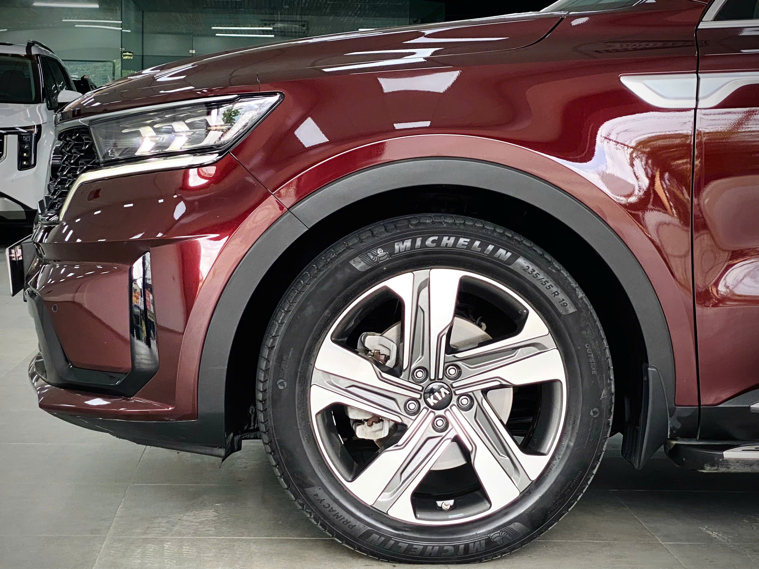 Bán xe Kia Sorento Signature 2.2 AT AWD năm sản xuất 2023, màu đỏ