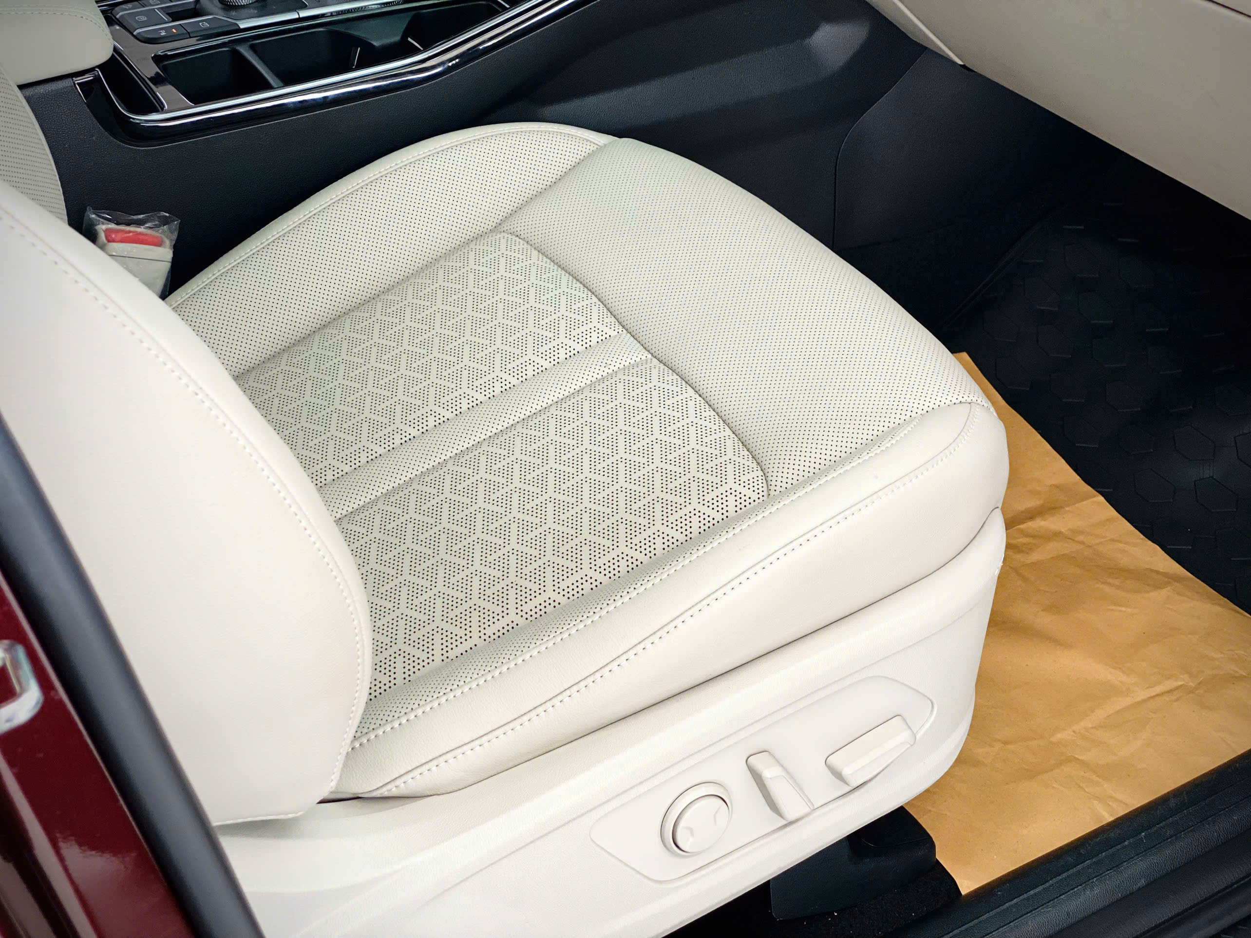 Bán xe Kia Sorento Signature 2.2 AT AWD năm sản xuất 2023, màu đỏ