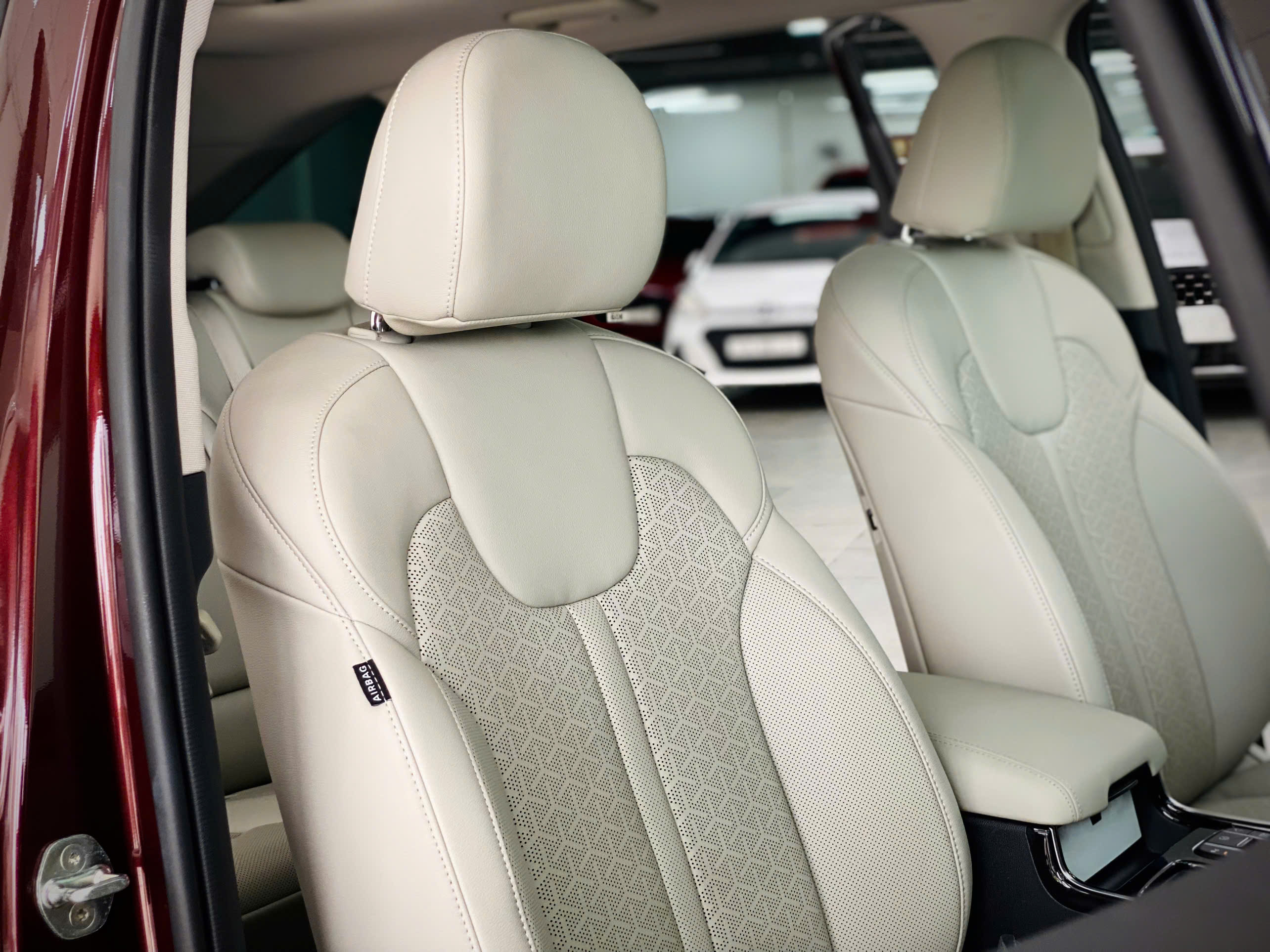 Bán xe Kia Sorento Signature 2.2 AT AWD năm sản xuất 2023, màu đỏ