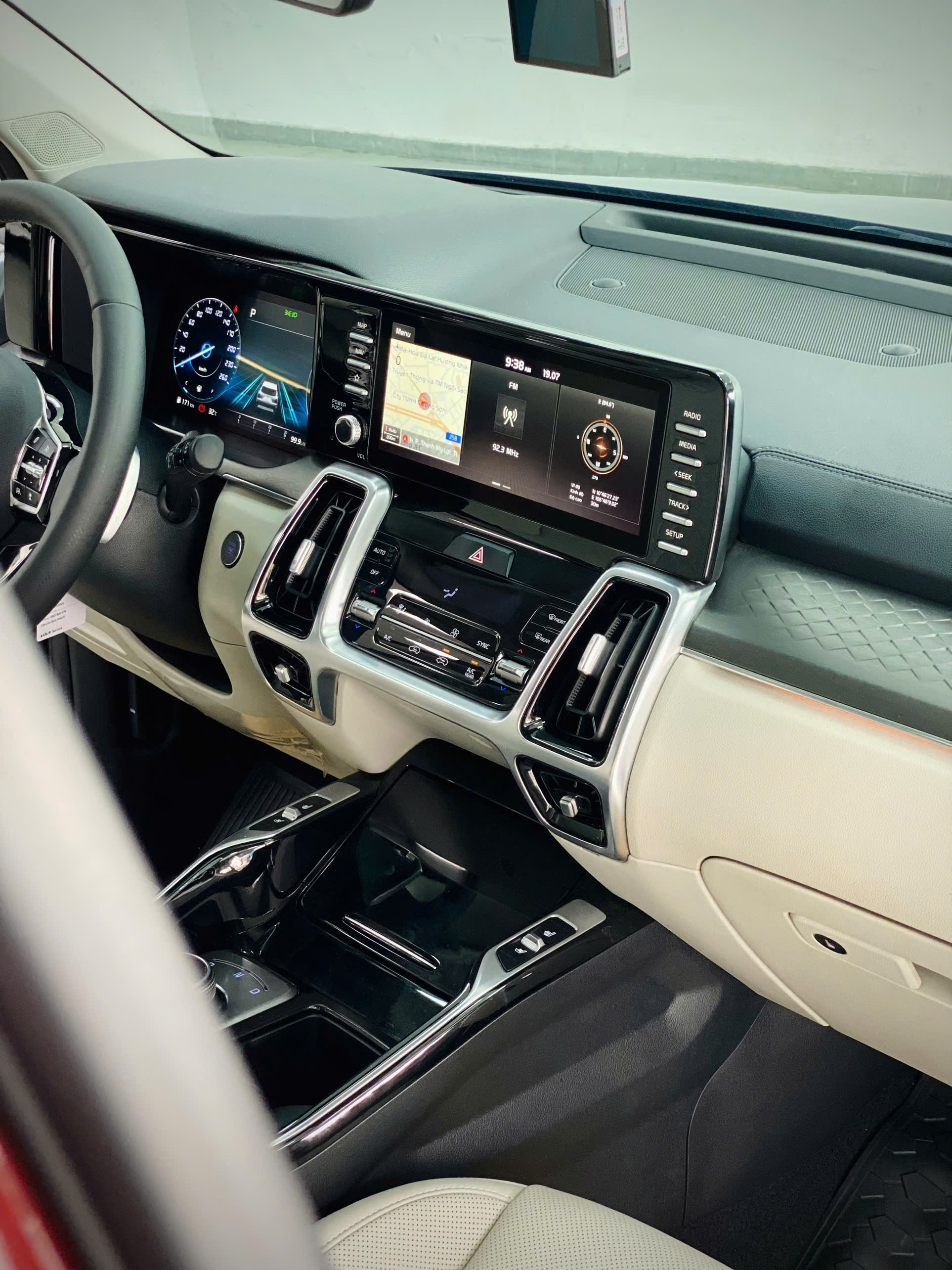 Bán xe Kia Sorento Signature 2.2 AT AWD năm sản xuất 2023, màu đỏ
