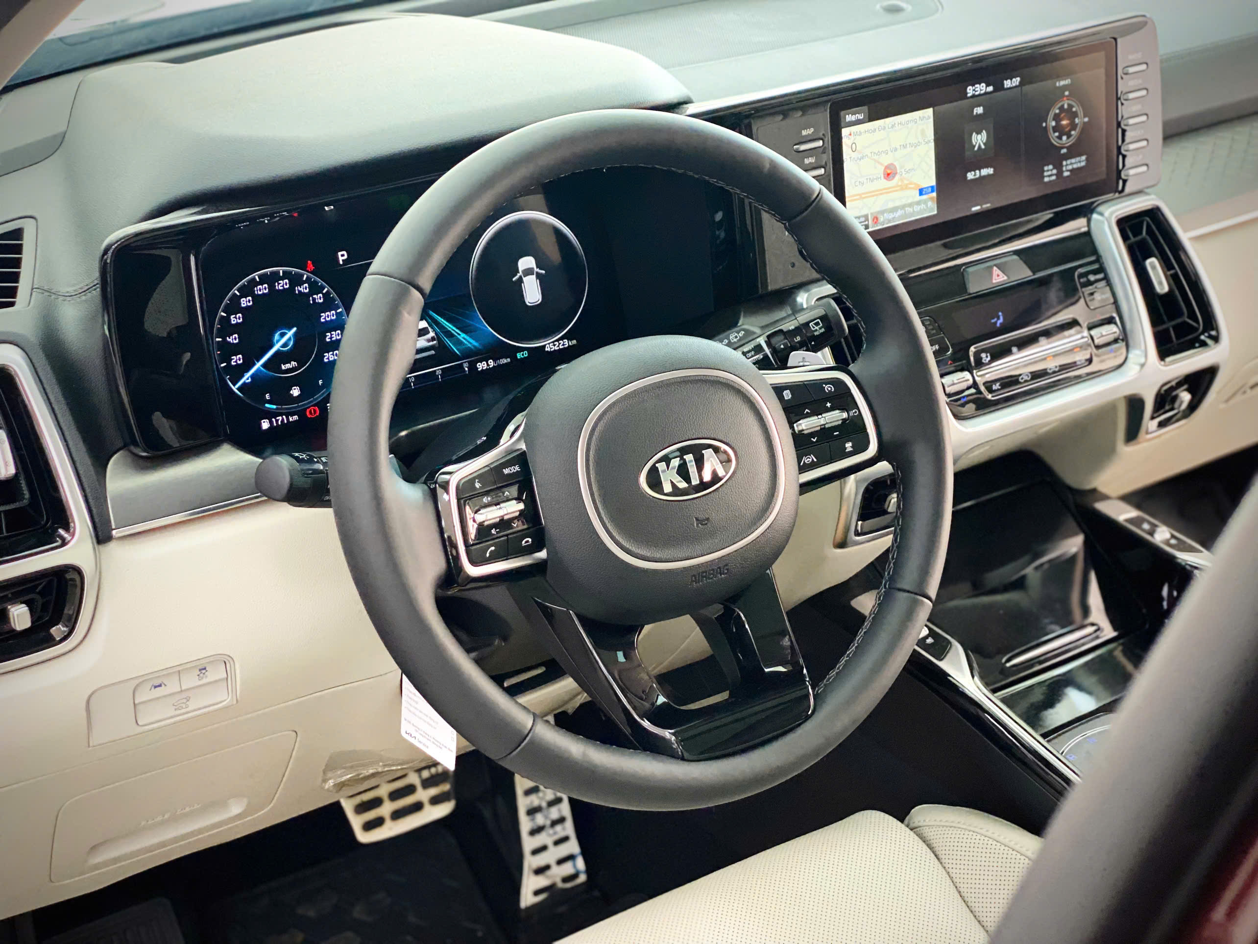 Bán xe Kia Sorento Signature 2.2 AT AWD năm sản xuất 2023, màu đỏ