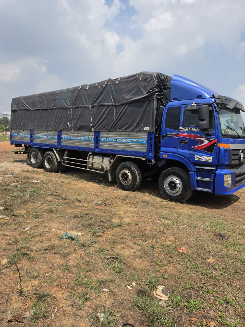 Bán Xe Tải Thaco Auman 4 Chân Sx 2014 – Xe Đẹp, Máy Êm, Sẵn Sàng Nhận Việc