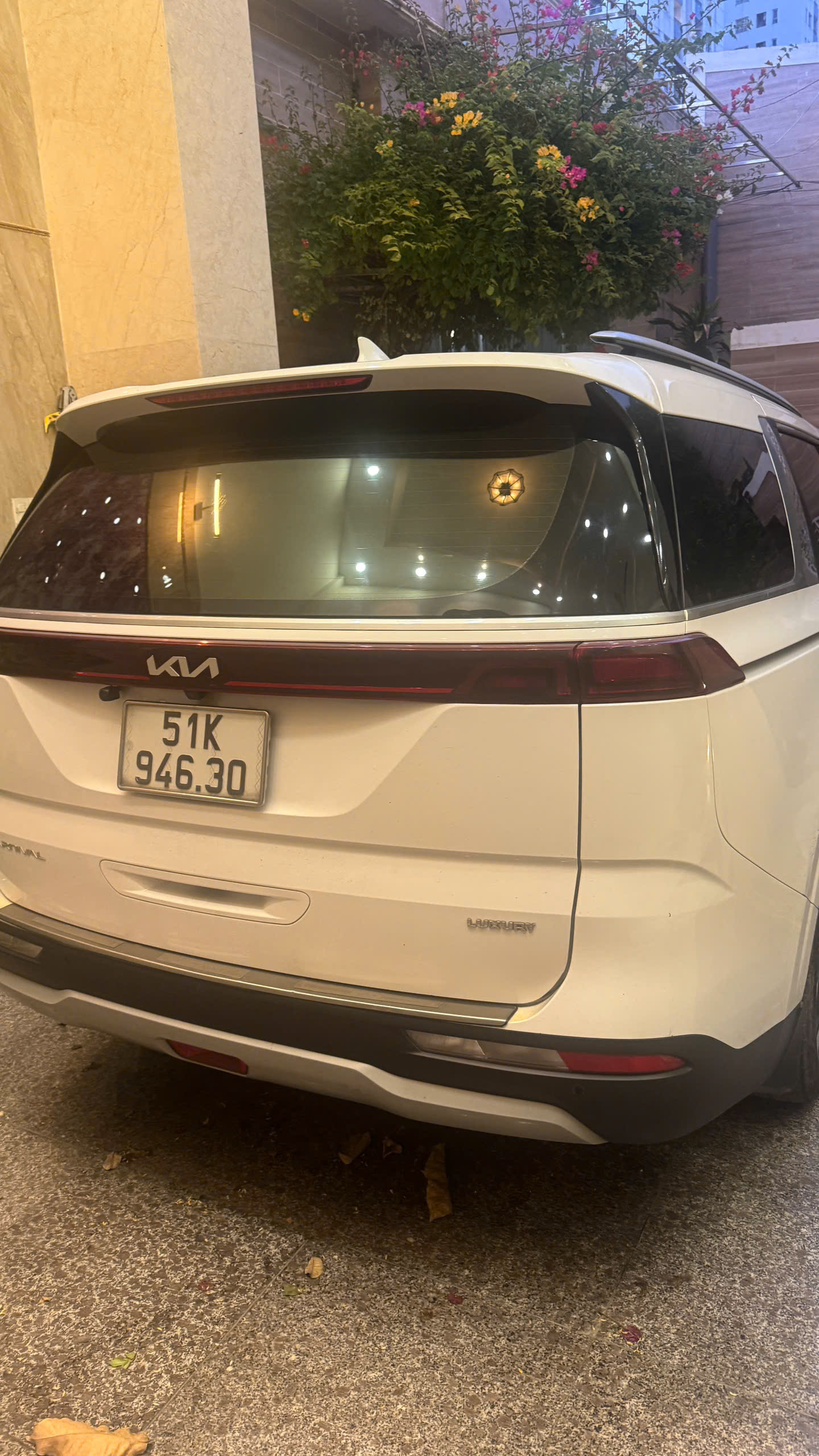 KIA Carnival Luxury 2.2D Diesel 2022 – Xe Gia Đình Rộng Rãi, Chất Lượng