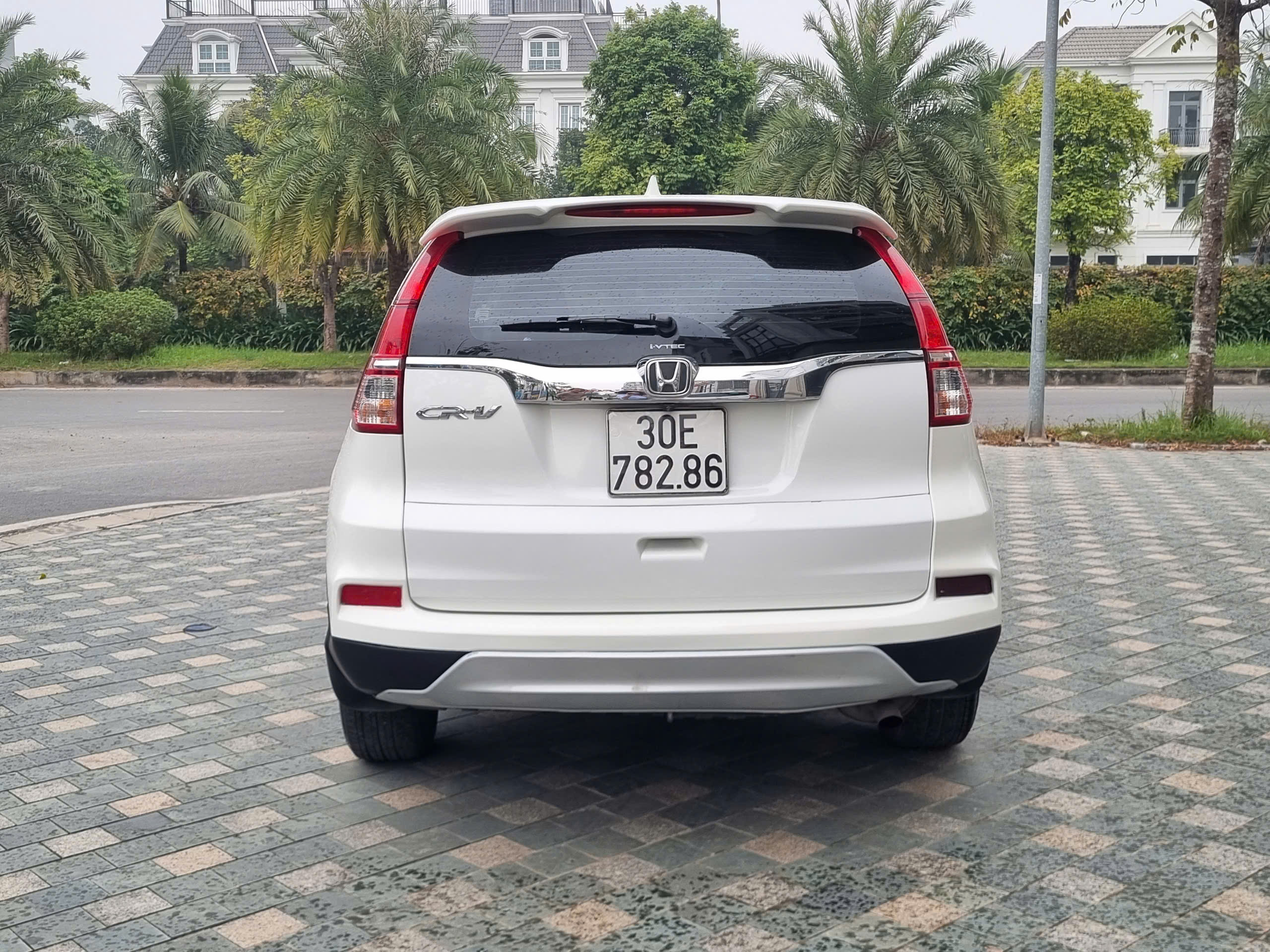 Honda CR-V 2.0AT – xe 1 chủ biển Hà Nội, odo 14 vạn