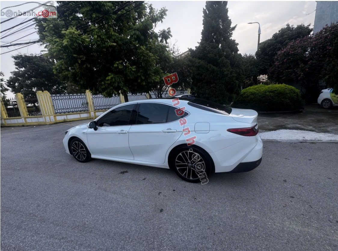 Bán Toyota Camry Hybrid 2025 Nhập Khẩu – Xe Đẹp Như Mới