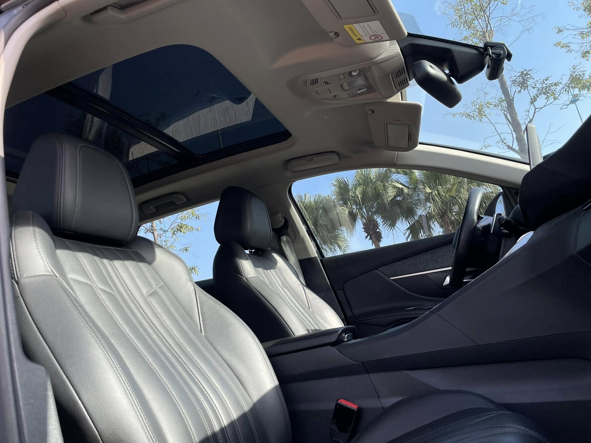 Bán ô tô Peugeot 3008 Allure 1.6 AT năm 2021, màu đen