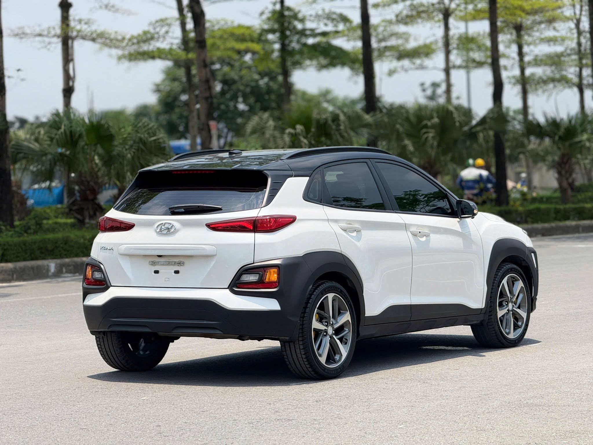 Bán ô tô Hyundai Kona Đặc Biệt 2.0 AT năm sản xuất 2021, màu trắng, 475 triệu