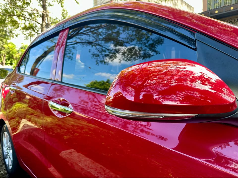 Bán ô tô Hyundai i10 1.2 MT Sedan năm sản xuất 2020, màu đỏ