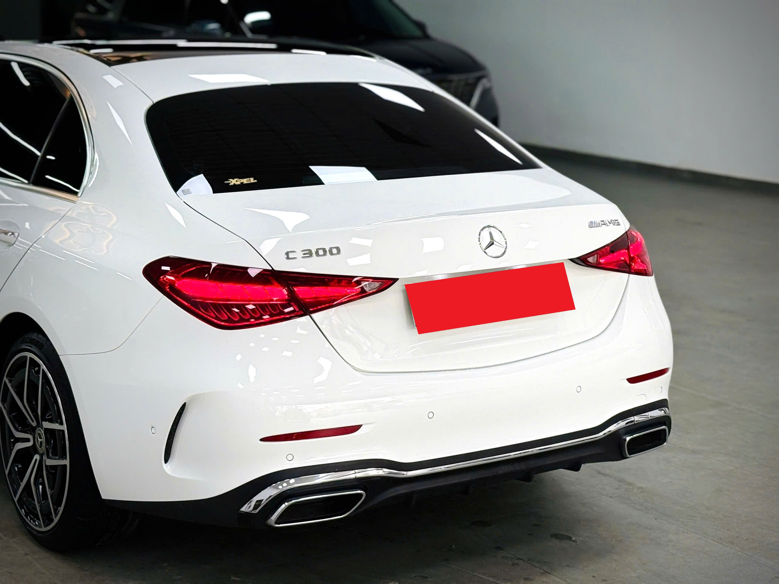 Cần bán Mercedes-Benz C class C300 AMG sản xuất 2022, màu trắng, nhập khẩu nguyên chiếc