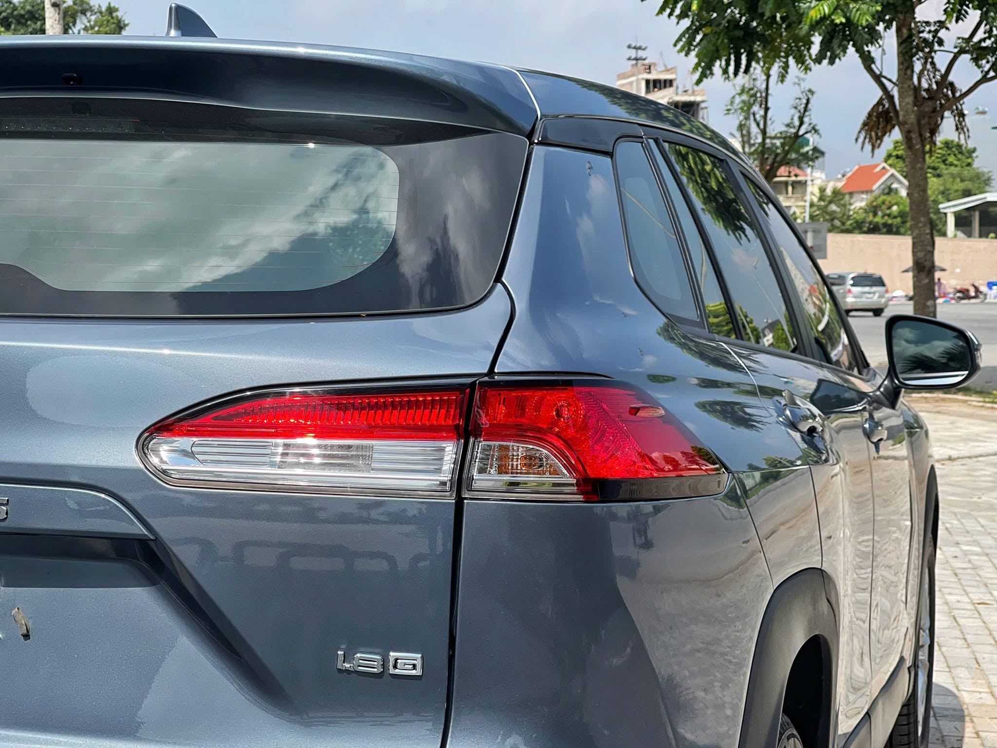 Bán ô tô Toyota Corolla Cross 1.8G sản xuất 2021, màu xanh lam, nhập khẩu nguyên chiếc, giá 610tr