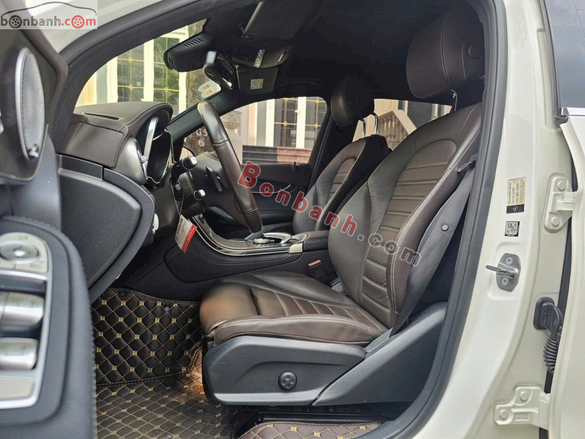 Bán ô tô Mercedes Benz GLC 300 4Matic - 2018 - xe cũ
