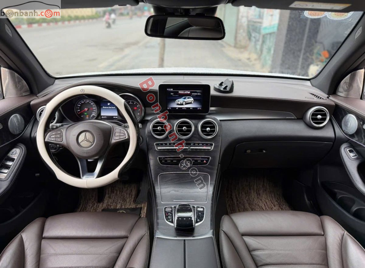 Bán ô tô Mercedes Benz GLC 250 4Matic - 2018 - xe cũ