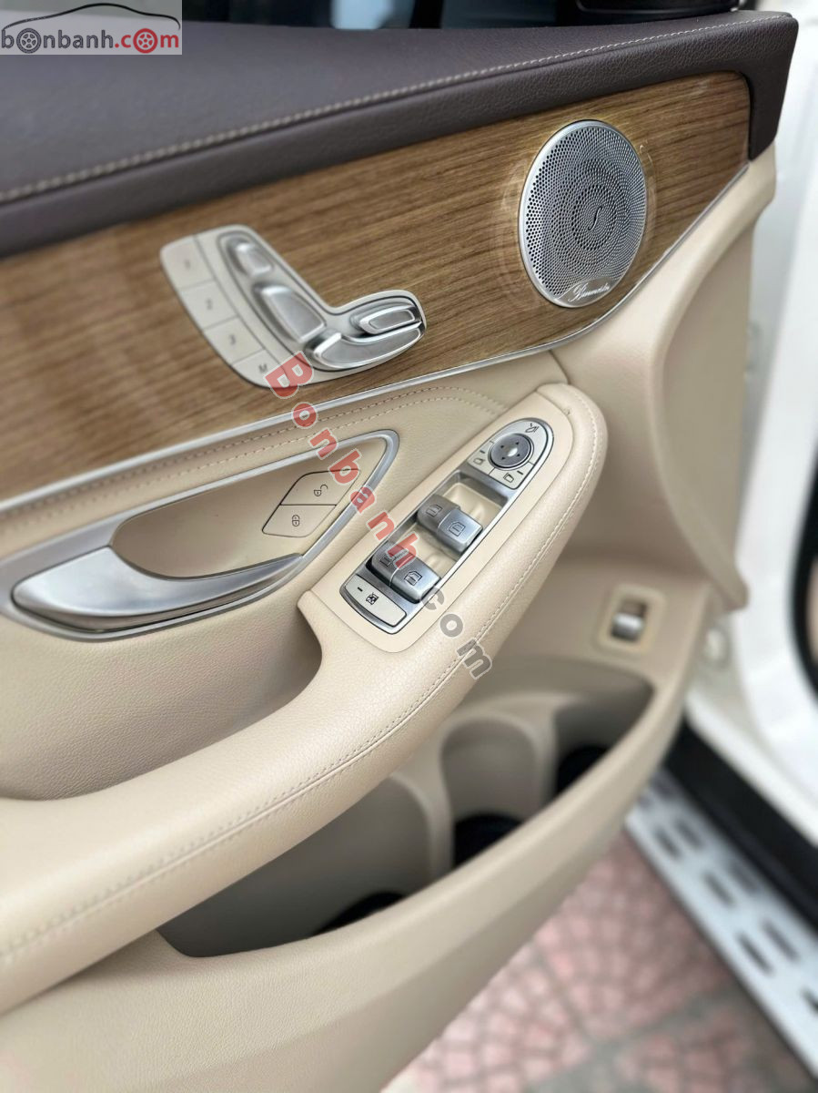 Bán ô tô Mercedes Benz GLC 250 4Matic - 2018 - xe cũ