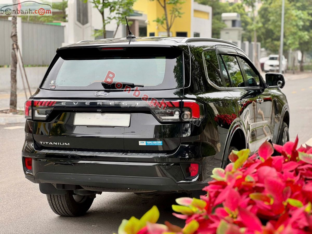 Bán ô tô Ford Everest Titanium 2.0L 4x2 AT - 2023 - xe cũ
