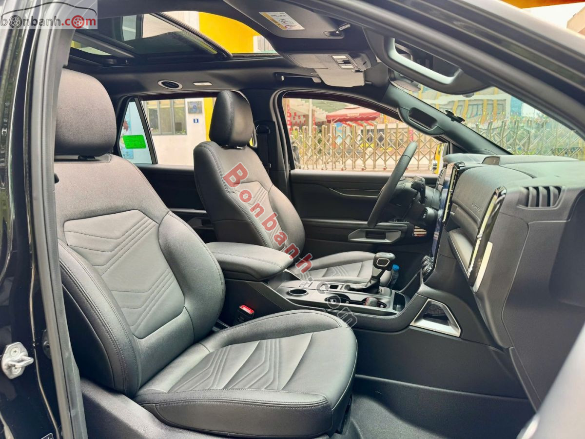 Bán ô tô Ford Everest Titanium 2.0L 4x2 AT - 2023 - xe cũ