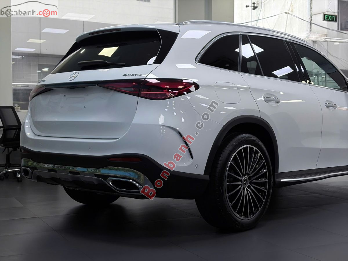 Bán ô tô Mercedes Benz GLC 300 4Matic - 2024 - xe cũ