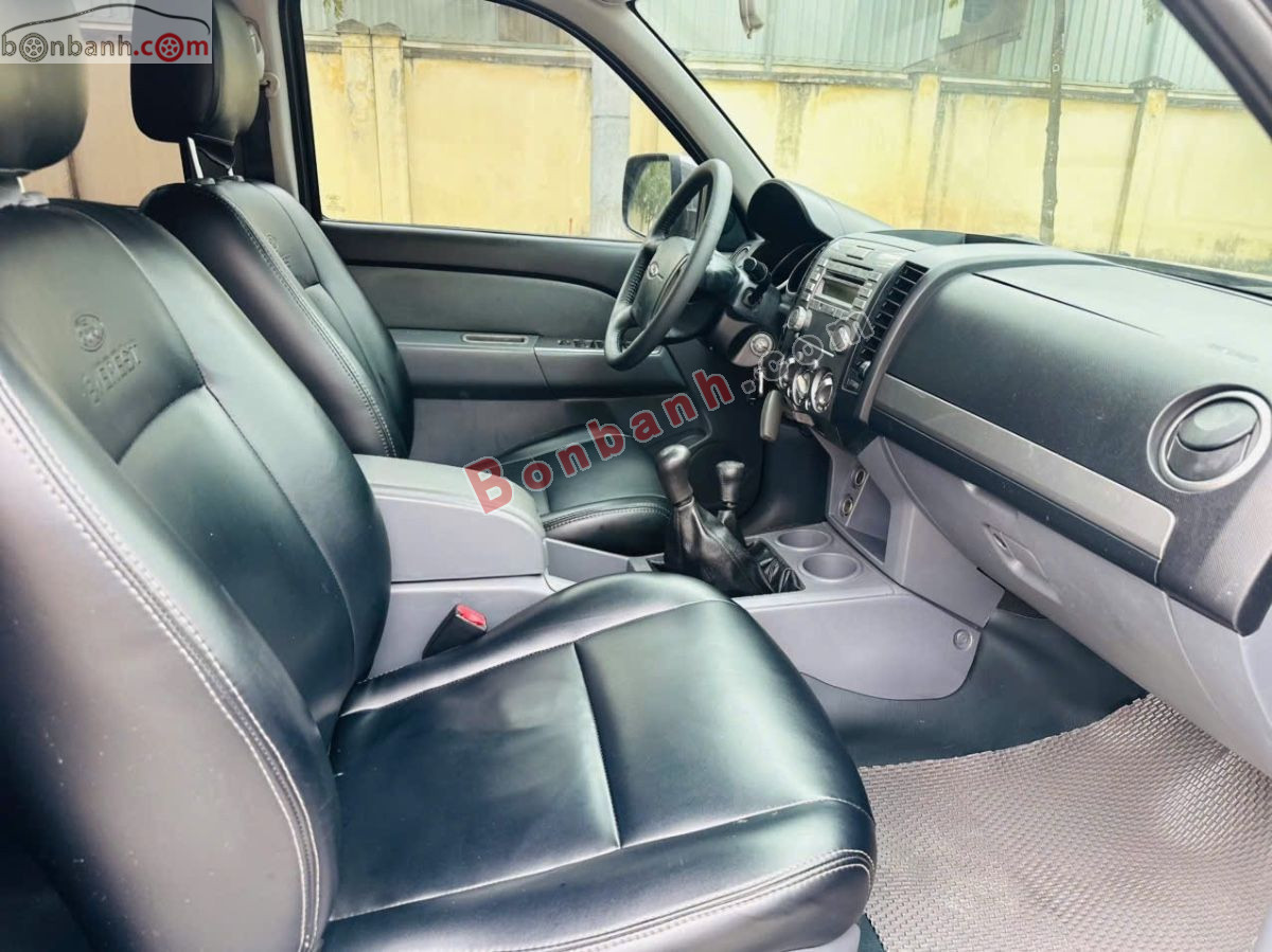 Bán ô tô Ford Everest 2.5L 4x4 MT - 2013 - xe cũ