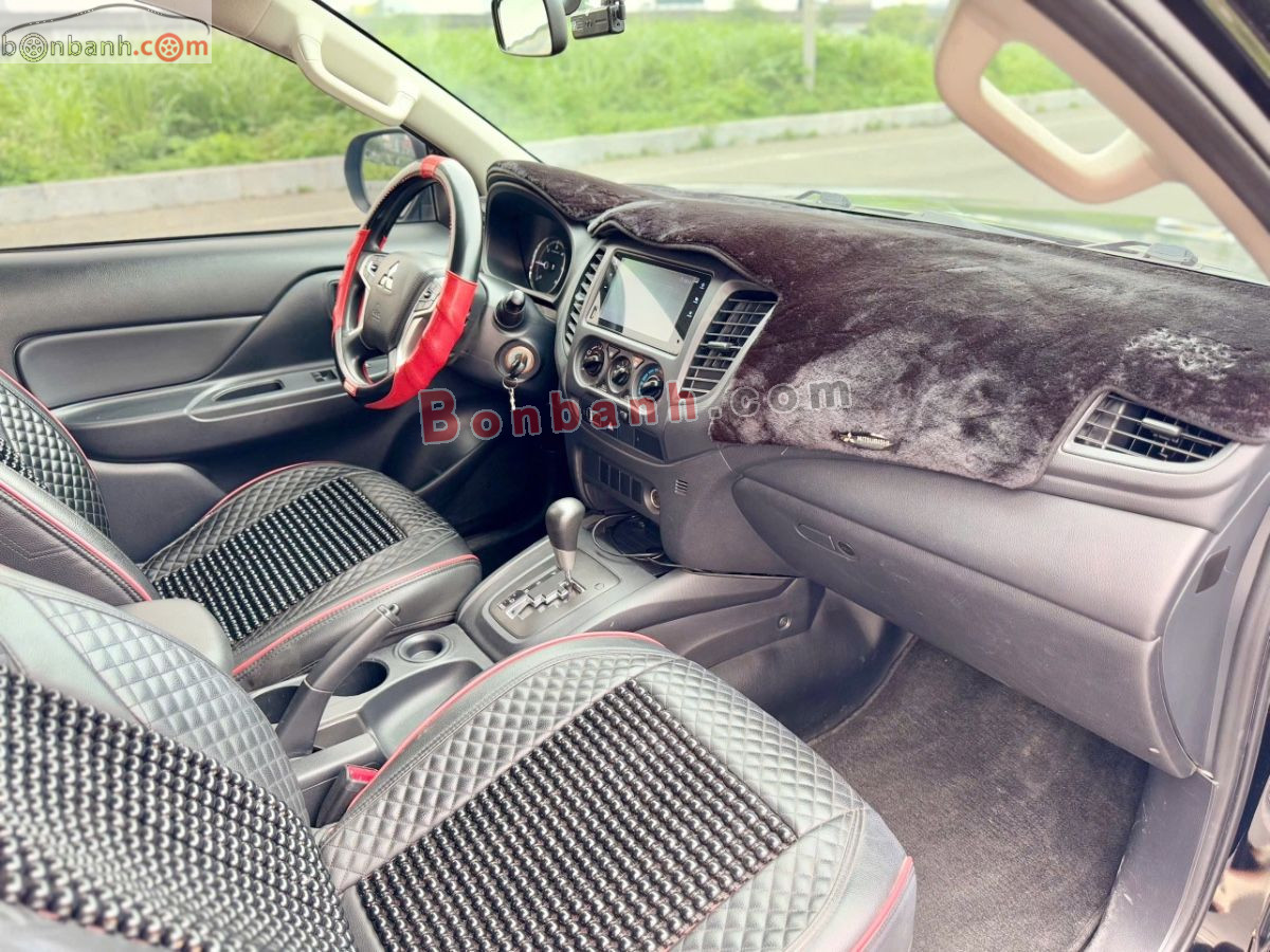 Bán ô tô Mitsubishi Triton 4x2 AT - 2023 - xe cũ