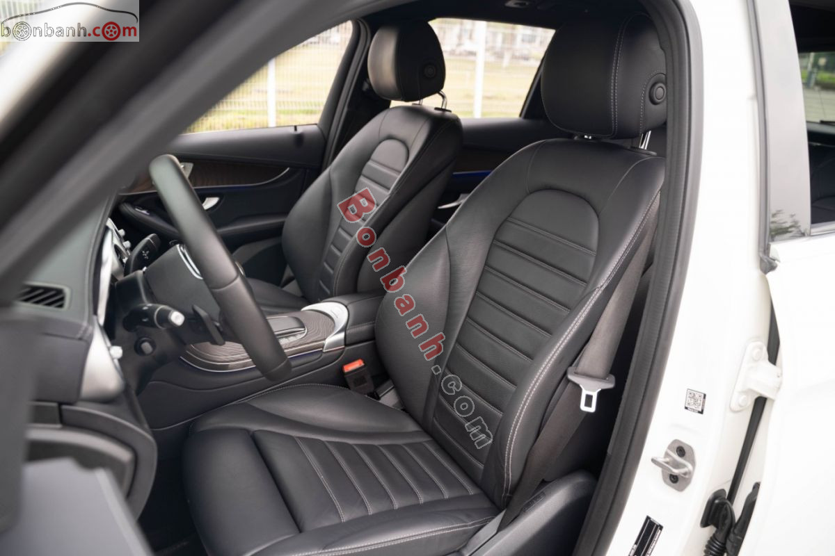 Bán ô tô Mercedes Benz GLC 200 4Matic - 2021 - xe cũ