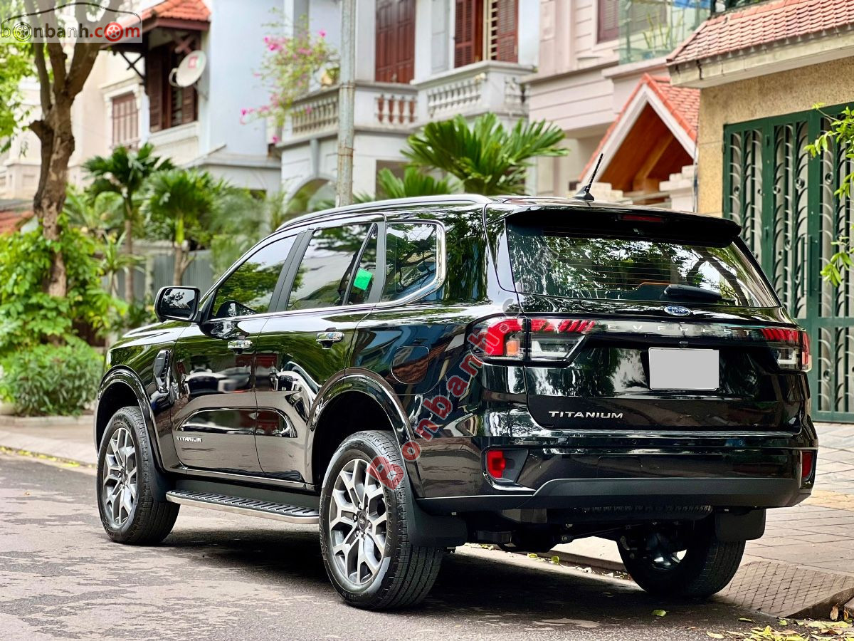 Bán ô tô Ford Everest Titanium 2.0L 4x2 AT - 2024 - xe cũ