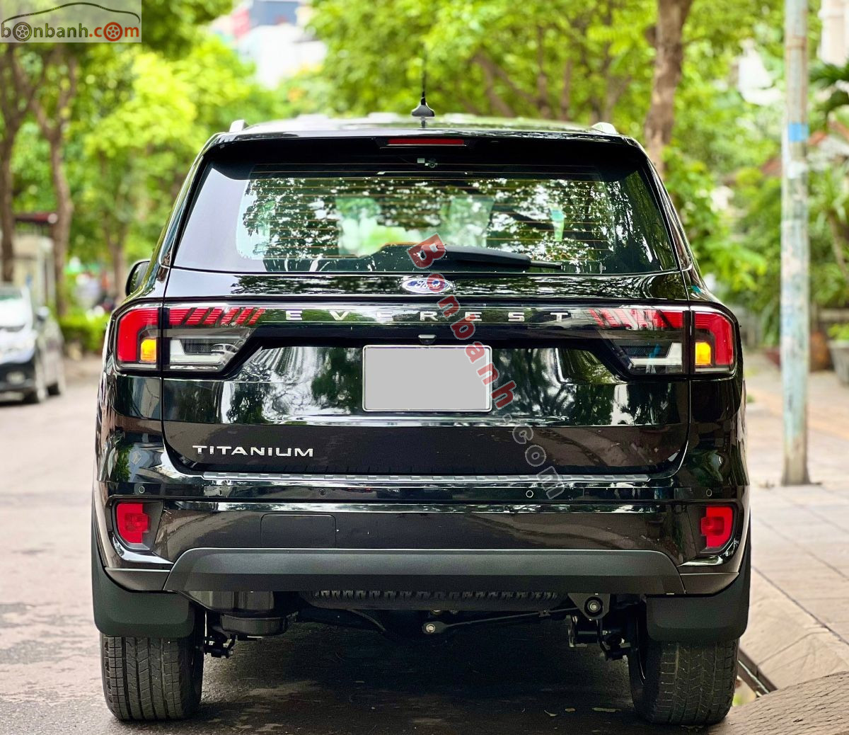 Bán ô tô Ford Everest Titanium 2.0L 4x2 AT - 2024 - xe cũ