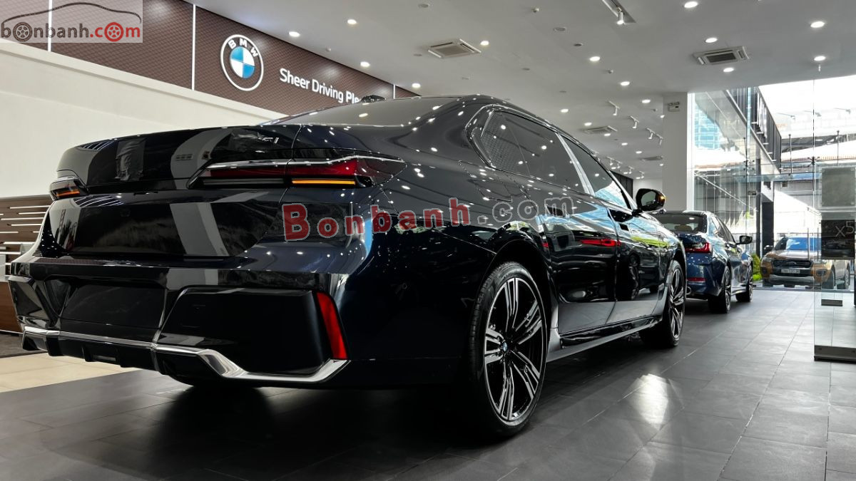 Bán ô tô BMW 7 Series 735i M Sport - 2025 - xe mới