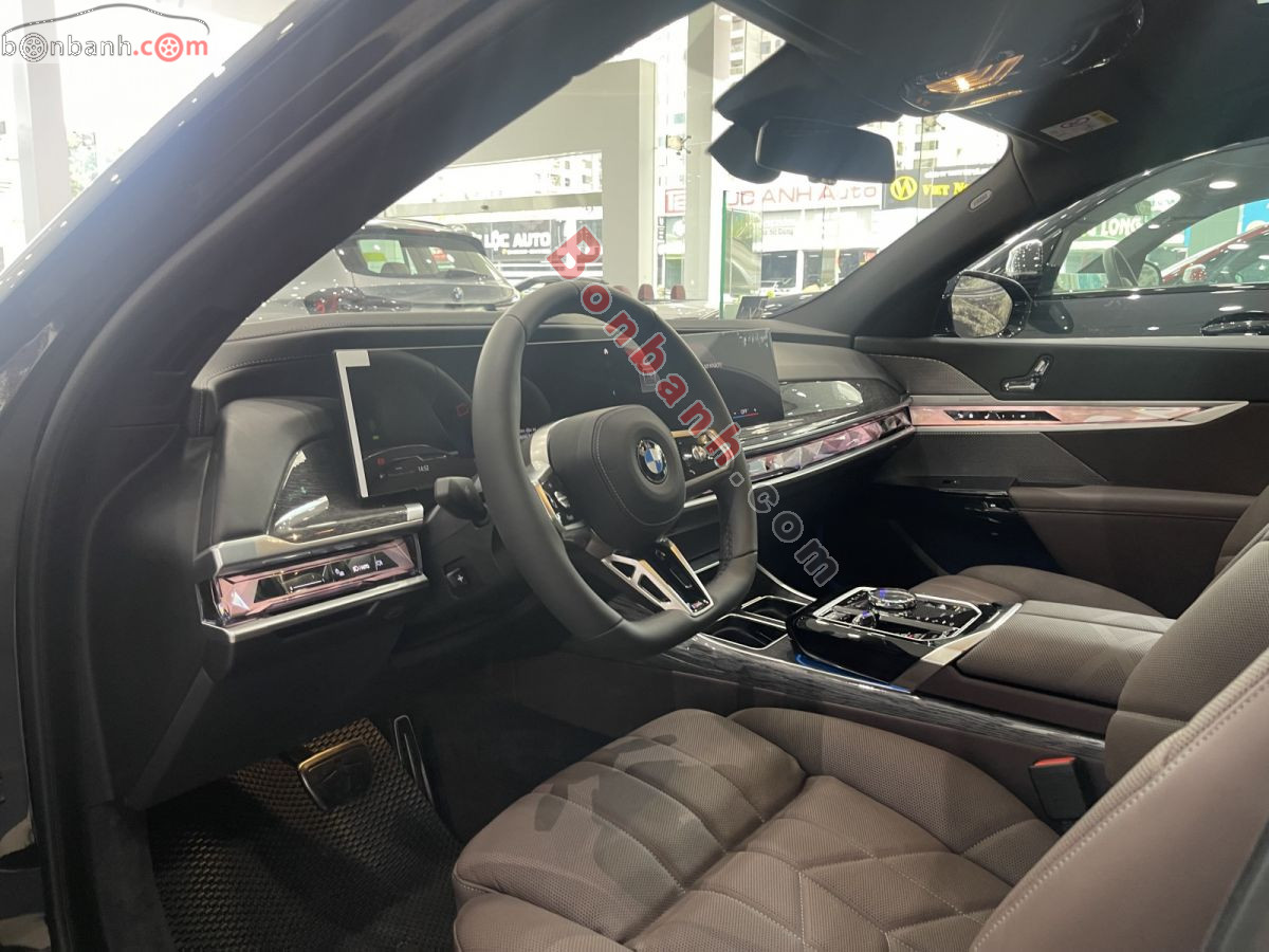 Bán ô tô BMW 7 Series 735i M Sport - 2025 - xe mới