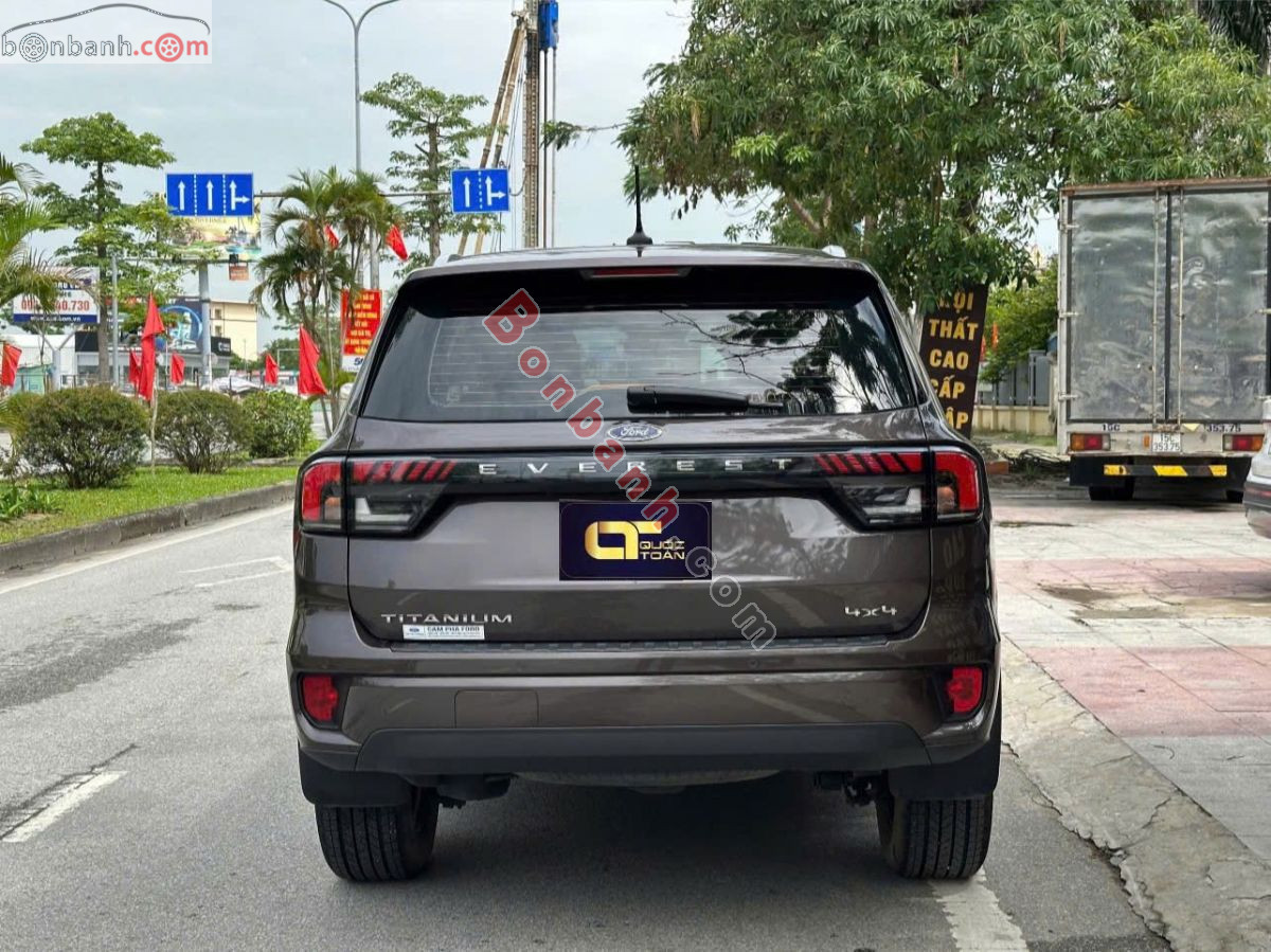 Bán ô tô Ford Everest Titanium Plus 2.0L 4x4 AT - 2022 - xe cũ