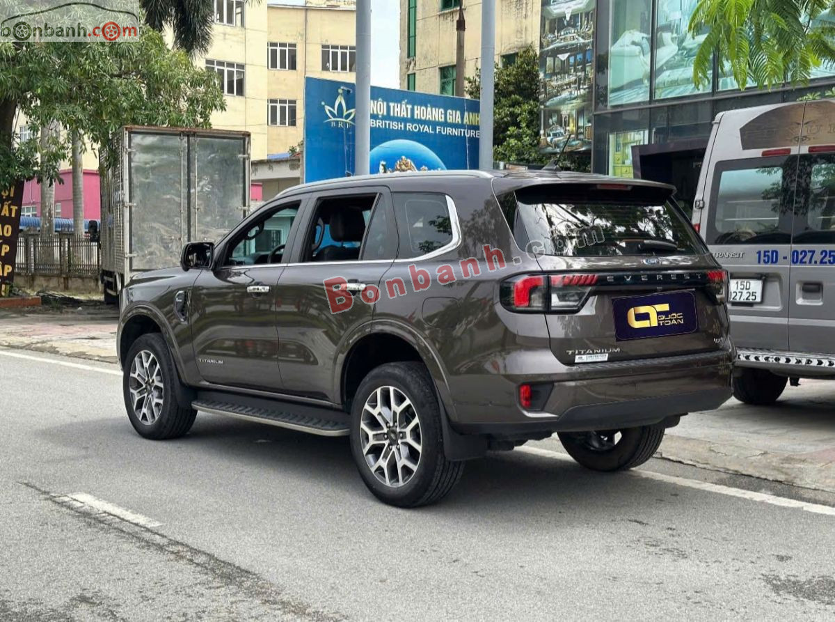 Bán ô tô Ford Everest Titanium Plus 2.0L 4x4 AT - 2022 - xe cũ