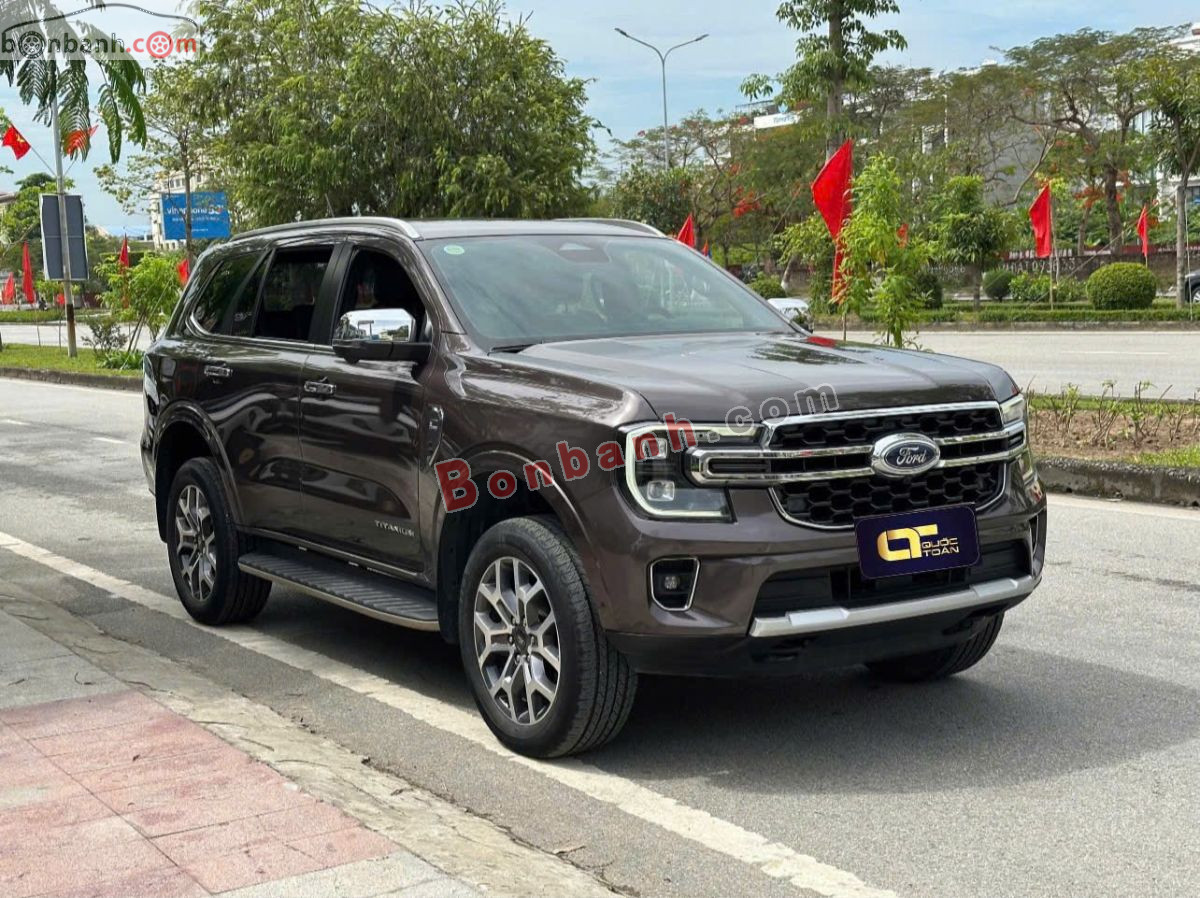 Bán ô tô Ford Everest Titanium Plus 2.0L 4x4 AT - 2022 - xe cũ