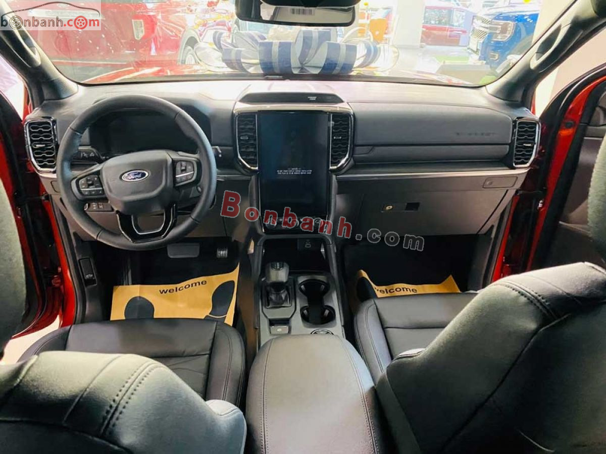 Bán ô tô Ford Everest Titanium Plus 2.0L 4x4 AT - 2026 - xe mới