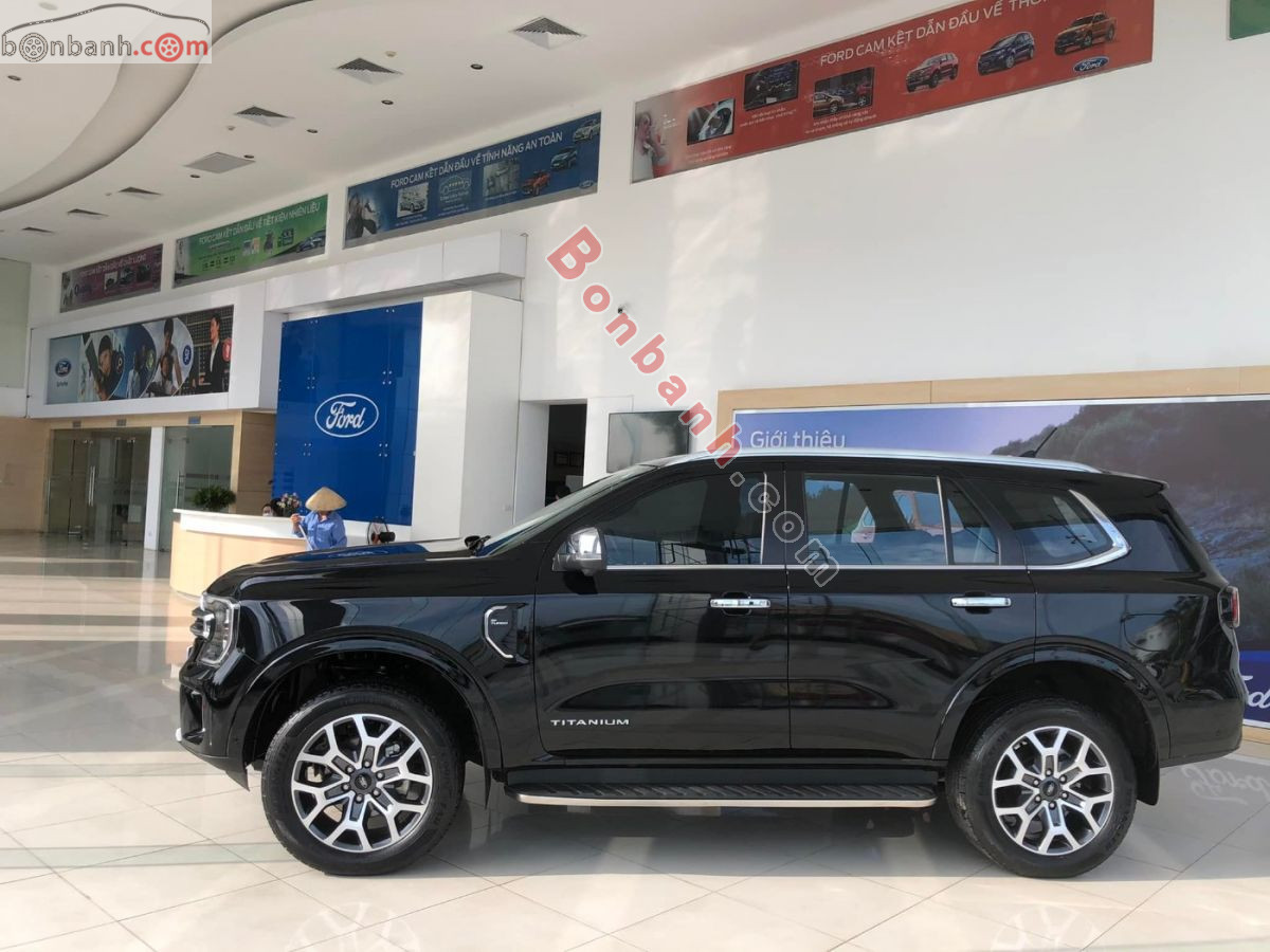 Bán ô tô Ford Everest Titanium Plus 2.0L 4x4 AT - 2026 - xe mới