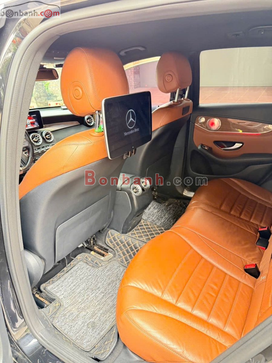 Bán ô tô Mercedes Benz GLC 250 4Matic - 2018 - xe cũ