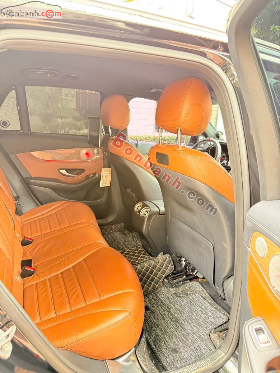 Bán ô tô Mercedes Benz GLC 250 4Matic - 2018 - xe cũ