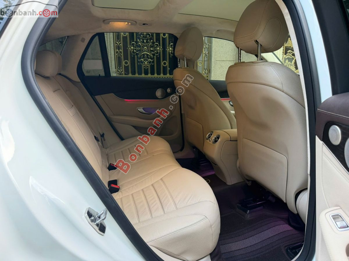 Bán ô tô Mercedes Benz GLC 300 4Matic - 2021 - xe cũ