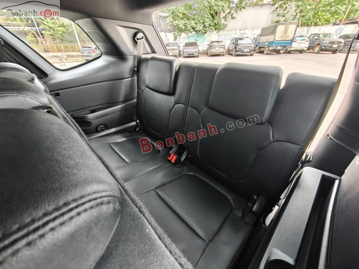 Bán ô tô Ford Everest Titanium 2.0L 4x2 AT - 2023 - xe cũ