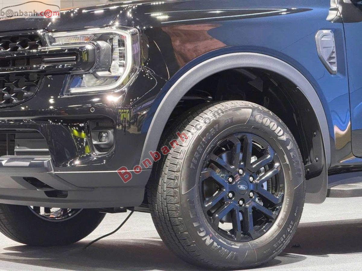 Bán ô tô Ford Everest Active 2.0L 4x2 AT - 2026 - xe mới