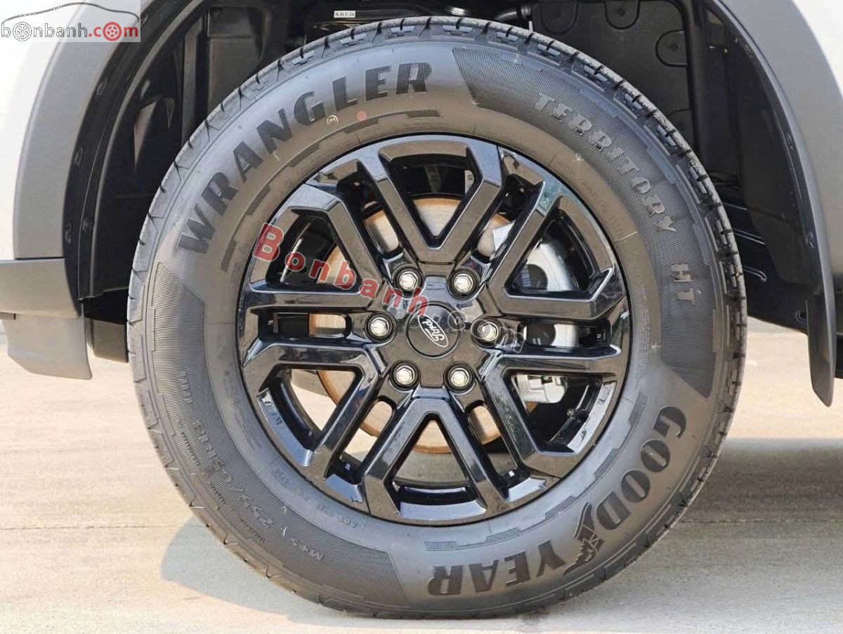 Bán ô tô Ford Everest Active 2.0L 4x2 AT - 2026 - xe mới