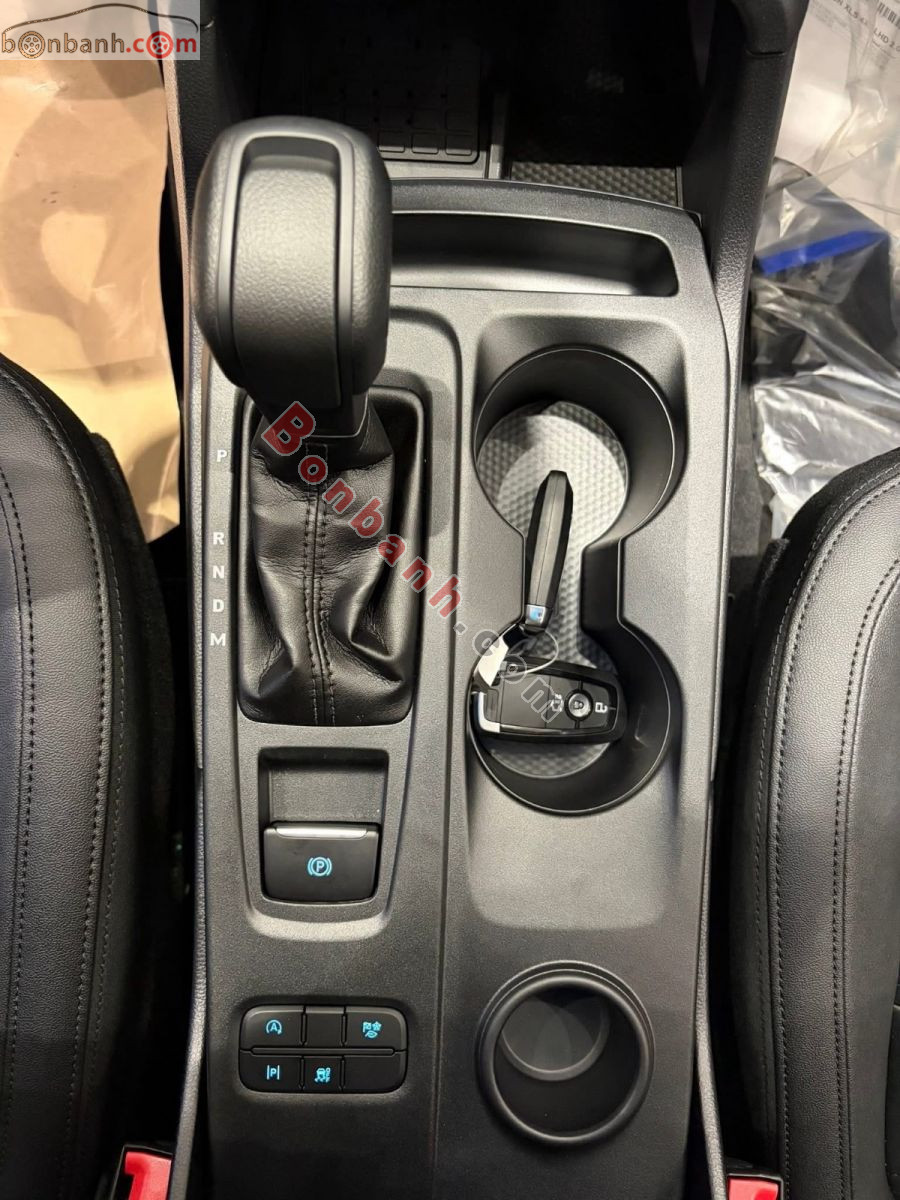 Bán ô tô Ford Everest Active 2.0L 4x2 AT - 2026 - xe mới