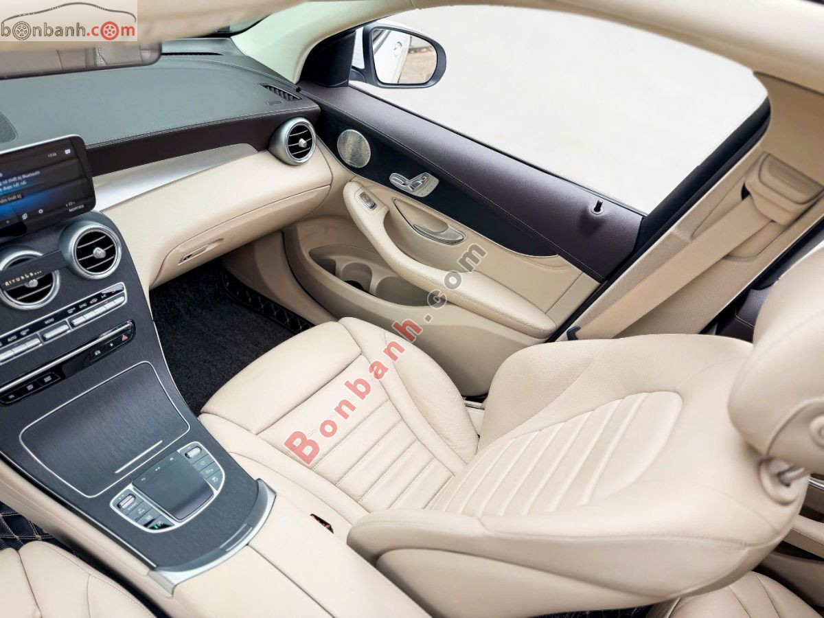 Bán ô tô Mercedes Benz GLC 300 4Matic - 2020 - xe cũ